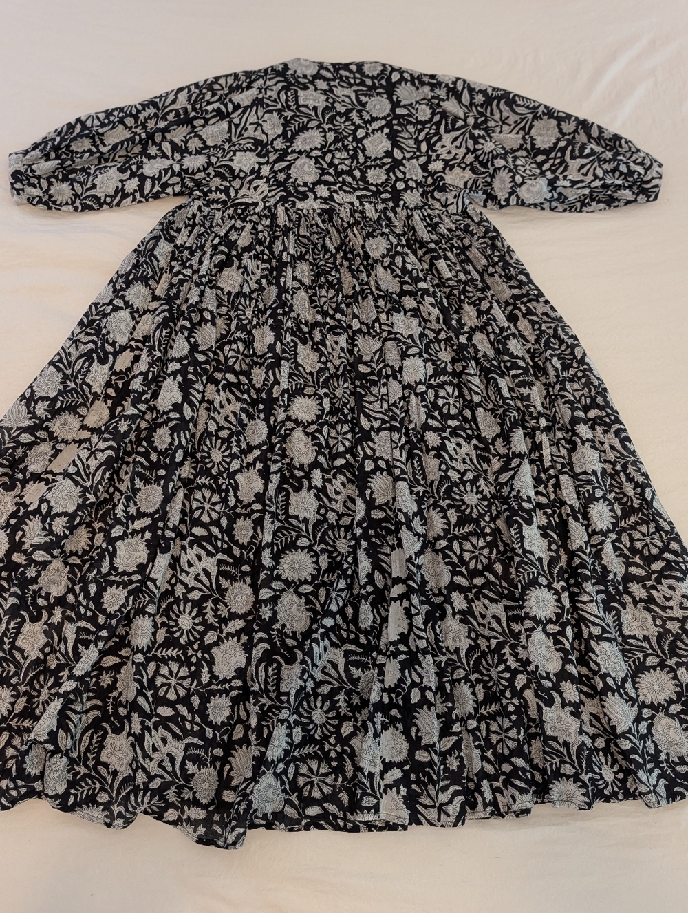 Guadalupe Anthropologie Anuka Black White Midi Dress Bohemian Hippie Floral Sz S - Picture 14 of 16